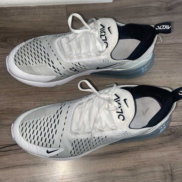 Women’s size 10. Men’s 8.5 - Picture 4 of 5